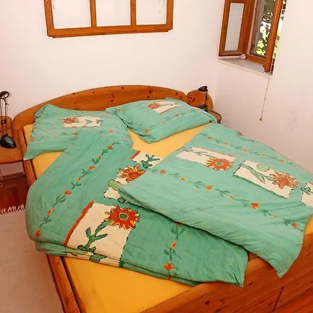 Mima Hvar Apartment